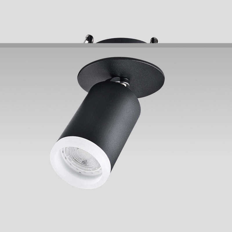 G10 Spotlights EM-3057